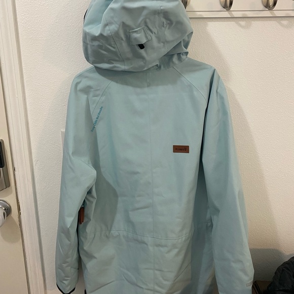 Planks Snow Jacket - Picture 2 of 7